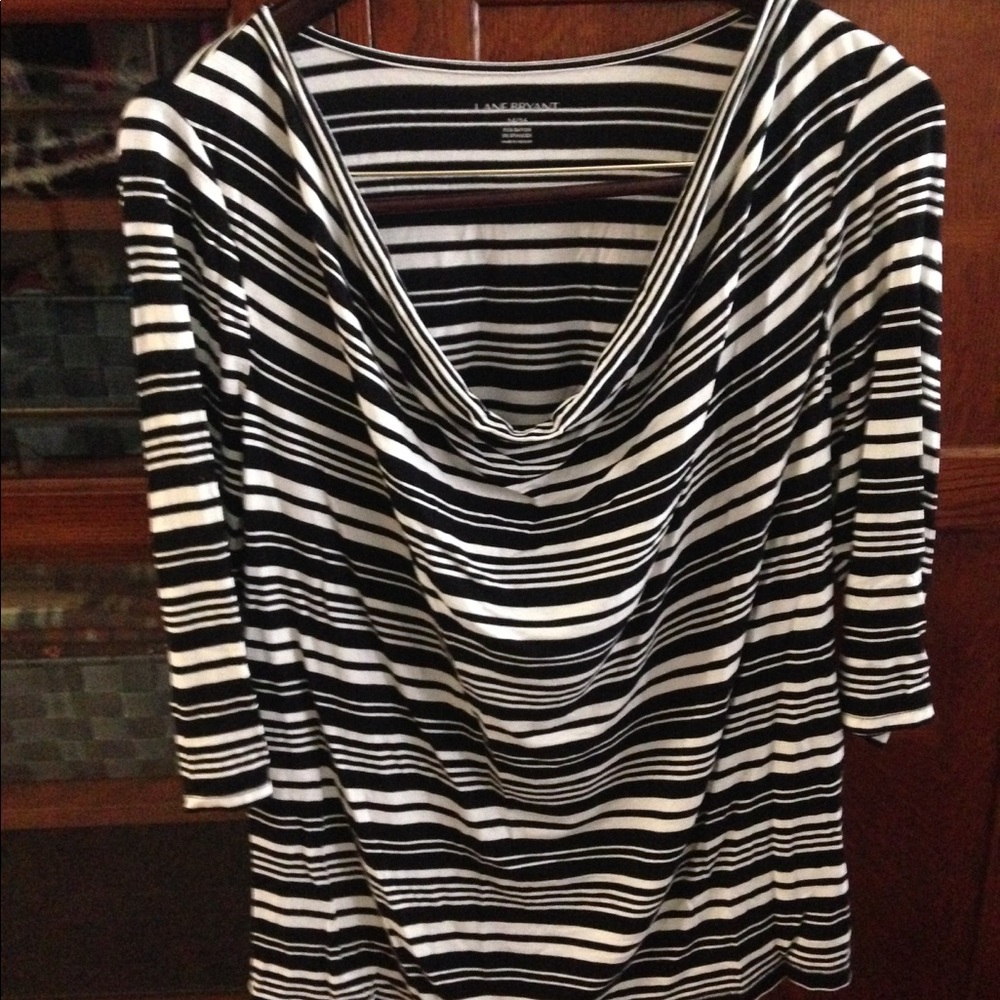 Lane Bryant striped top with 3/4 length sleeves